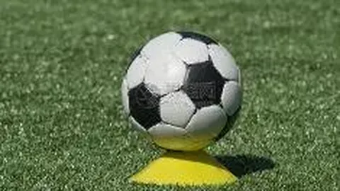 英博之战创中超观赛人数新高，超越苏超最高记录1人